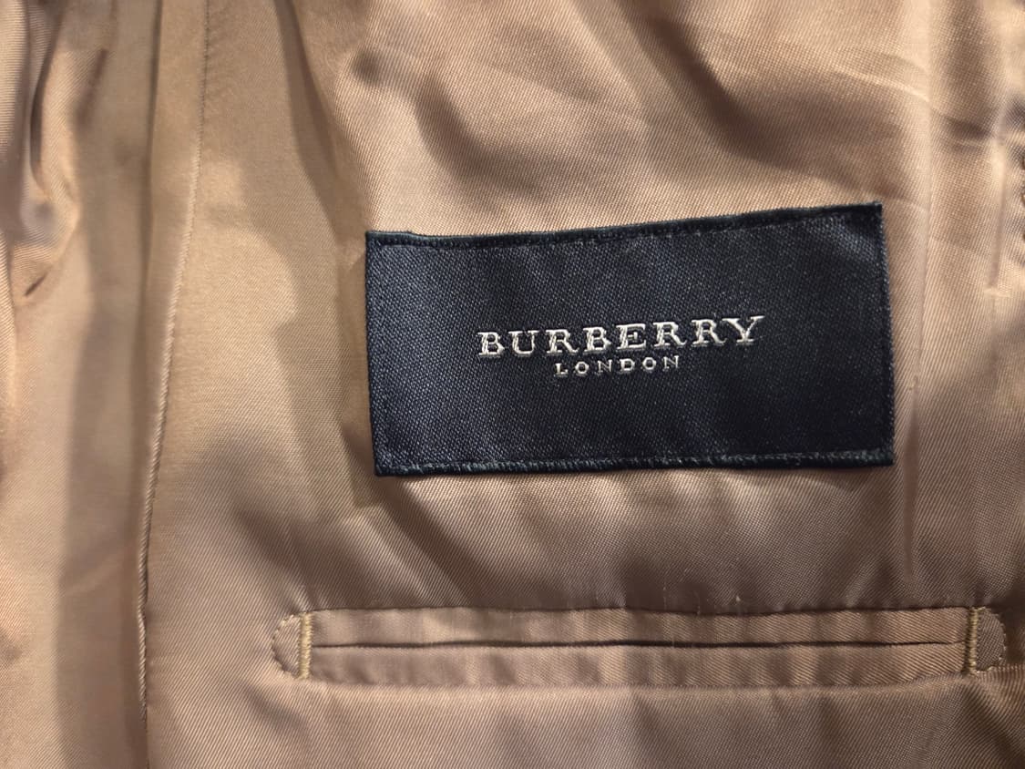 버버리 캐시미어 자켓 상품이미지4