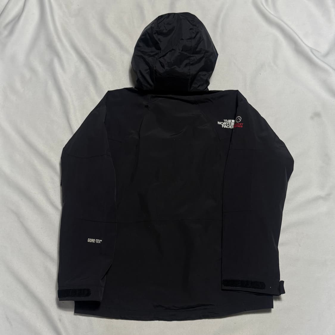 105 노스페이스 서밋 시리즈 고어텍스 XCR 자켓 상품이미지3