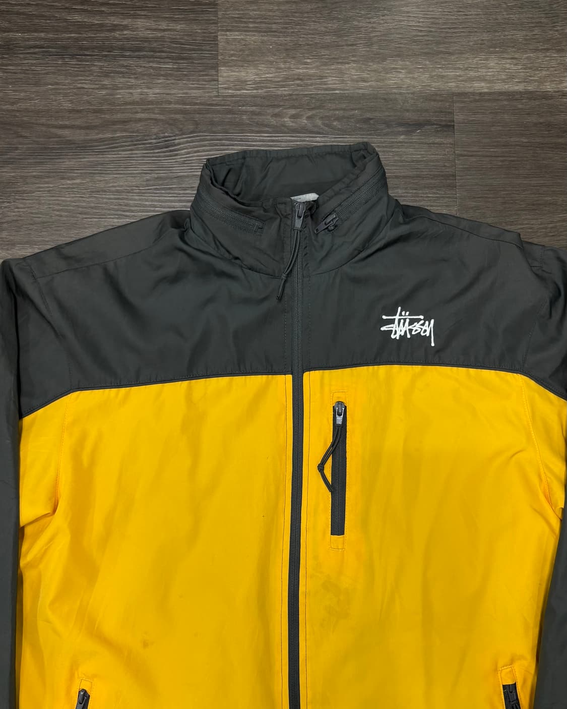 스투시 바람막이 (L size) 상품이미지3