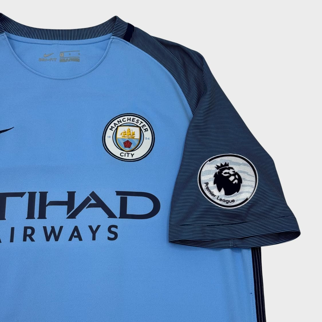 16-17 맨체스터 시티 홈 No.10 세르히오 아구에로 상품이미지5