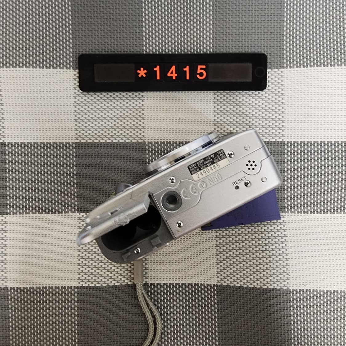 소니 사이버샷 DSC-W1 디지털카메라 실버바디 상품이미지5