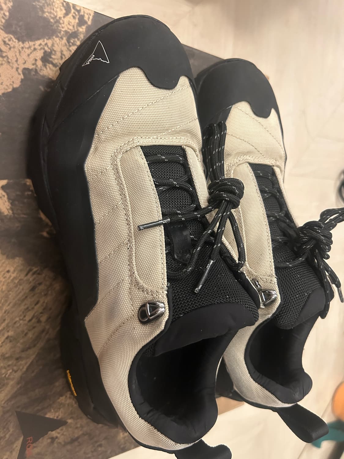 (마지막 인하 270-42) Roa 로아 하이킹 카타리나 샌드 상품이미지1