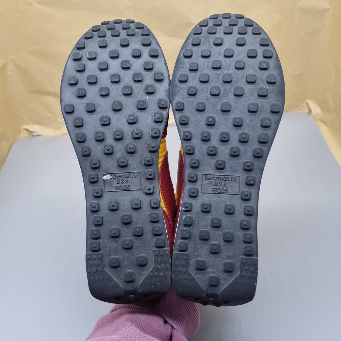 나이키 테일윈드79 유니버시티골드레드260 상품이미지3