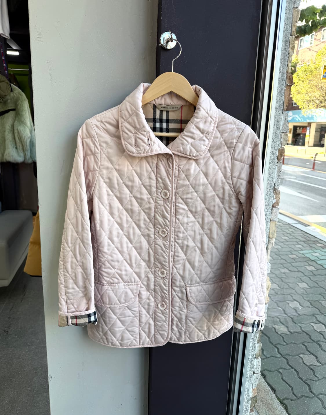 M/ 버버리 퀄팅 노바체크 경량 패딩 상품이미지2