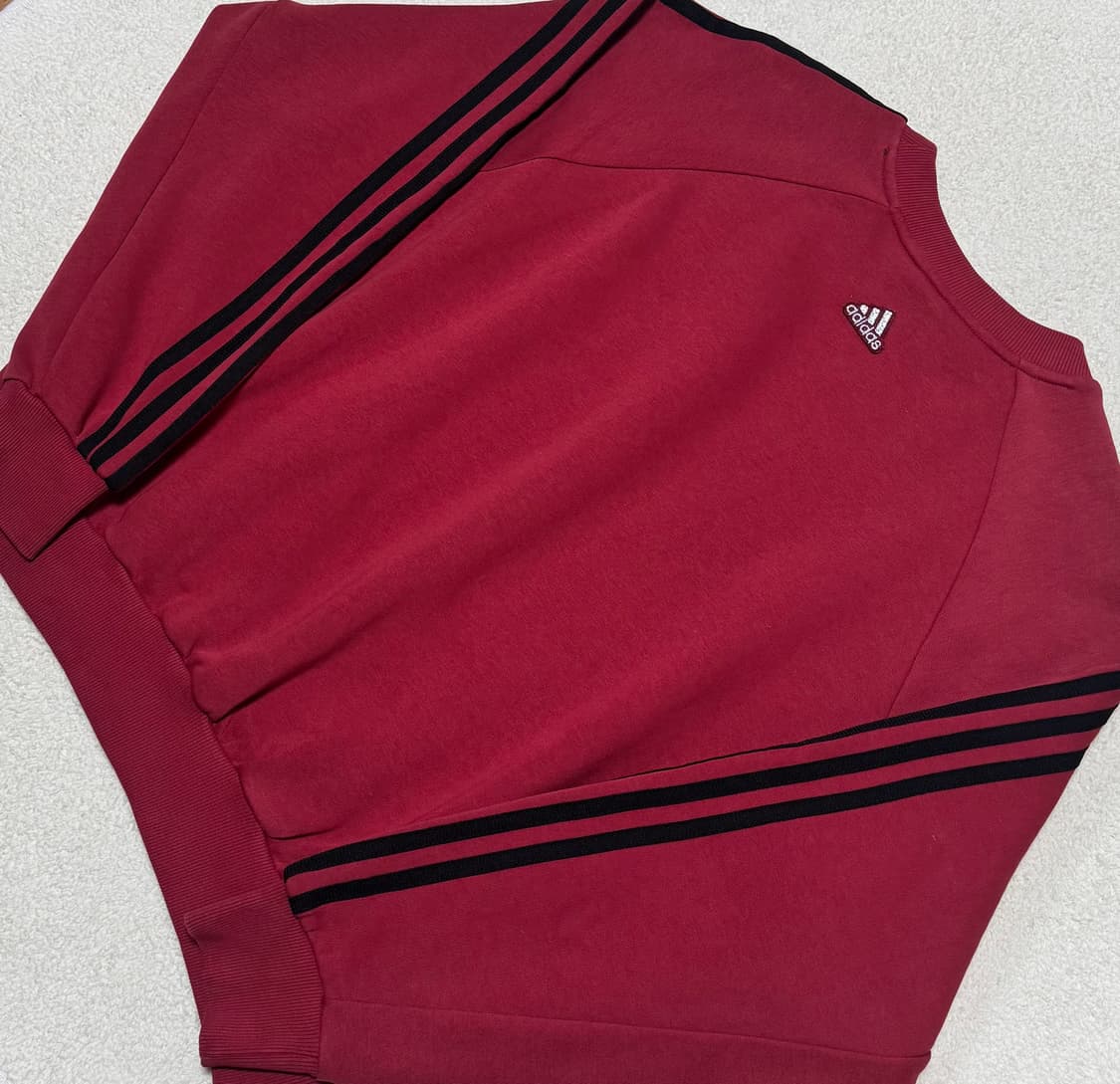 아디다스 검빨 맨투맨 상품이미지9