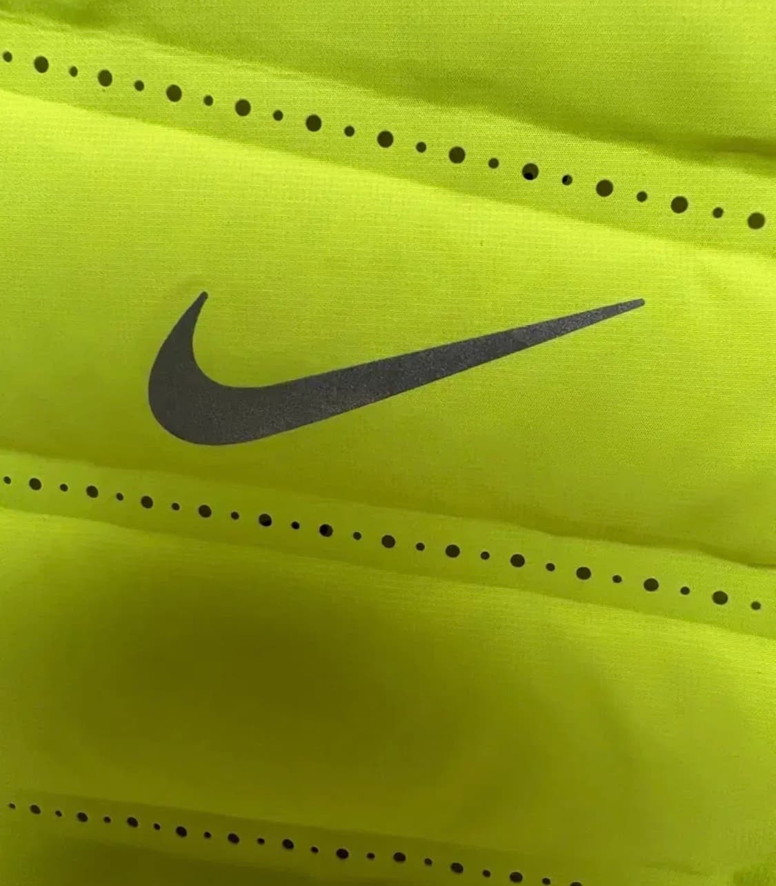 나이키 에어로로프트 L 상품이미지3