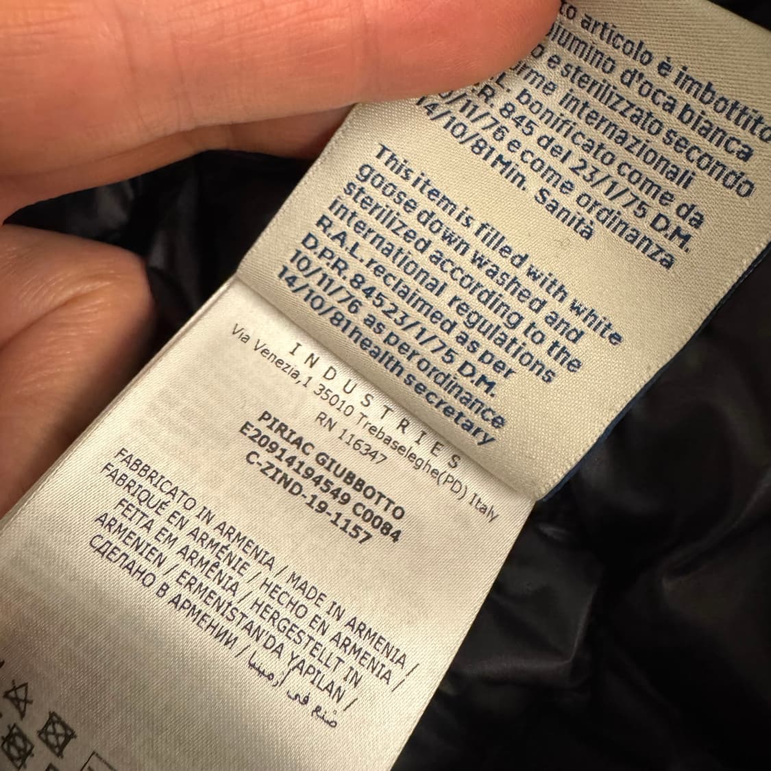 몽클레어 경량패딩 피리악 3isze 풀구성 상품이미지4