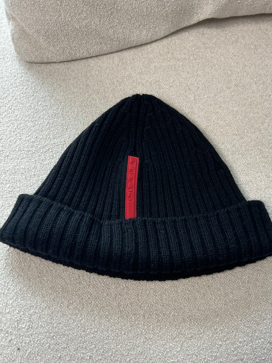 90-00s prada 빈티지 프라다 스포츠 비니 블랙 상품이미지1