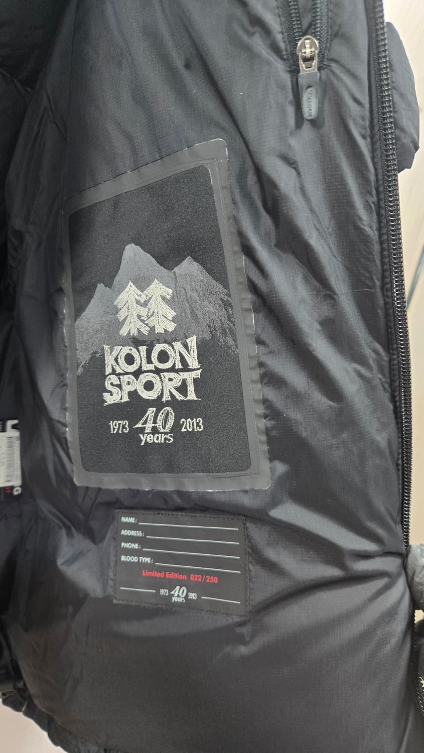 코오롱 라지- 40주년 3D 패딩 블랙 상품이미지5