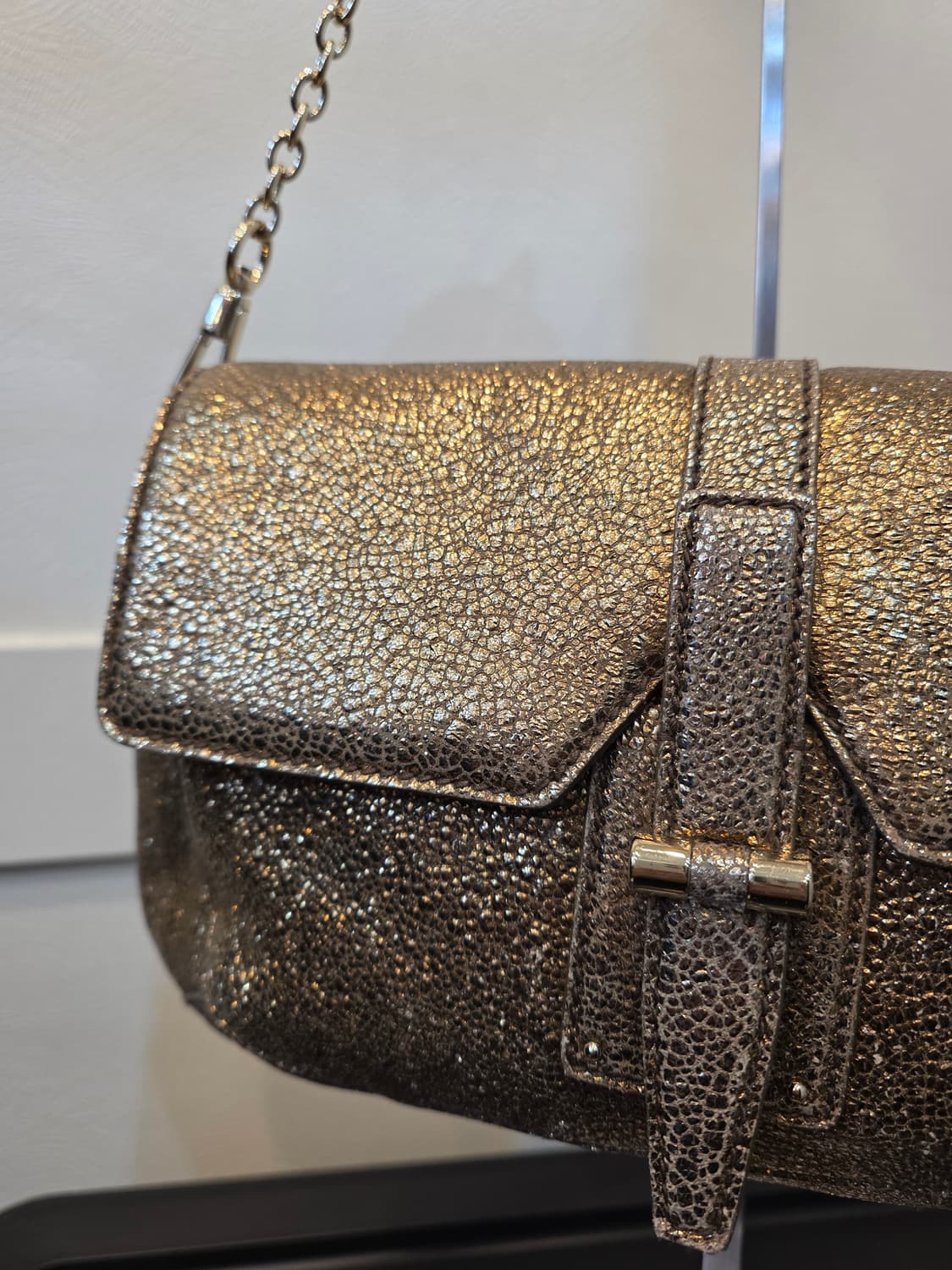 생로랑 파리 메탈릭 골드가죽 엠마 체인 숄더백 상품이미지2