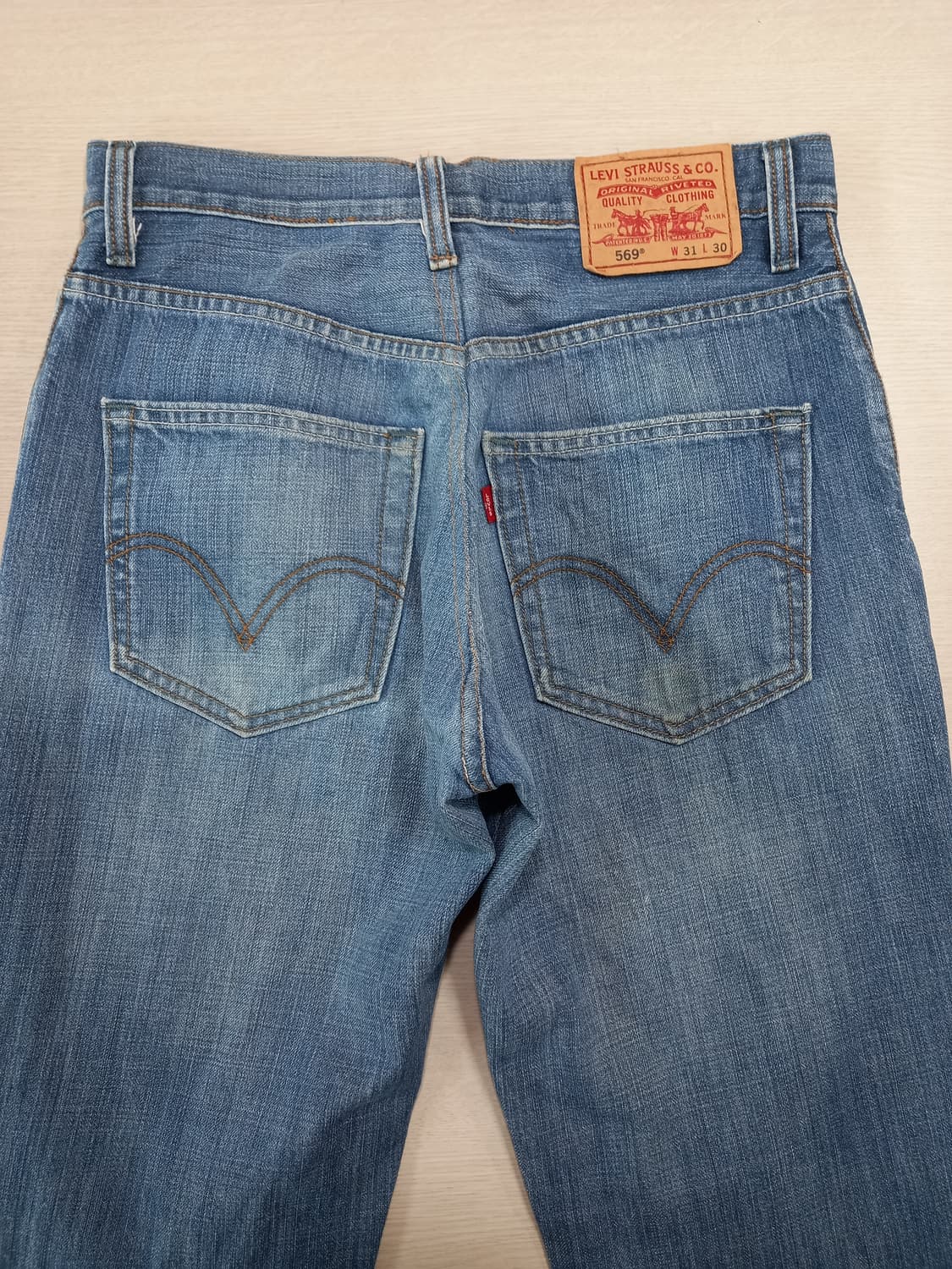 29-30 리바이스569 테이퍼드핏 슬림일자진 29-555 상품이미지4