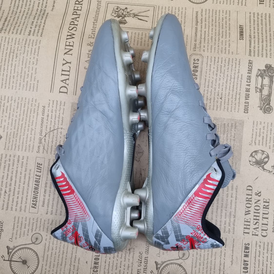 나이키 티엠포 레전드8 축구화 260 상품이미지5