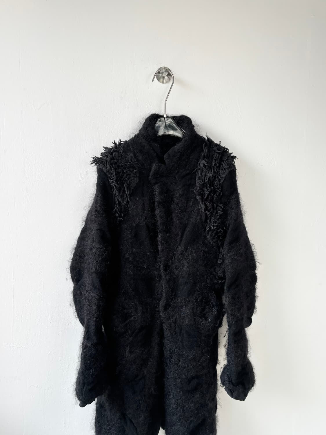 꼼데가르송 옴므 플러스 23aw 축융 모헤어 폭스 퍼 코트 상품이미지2