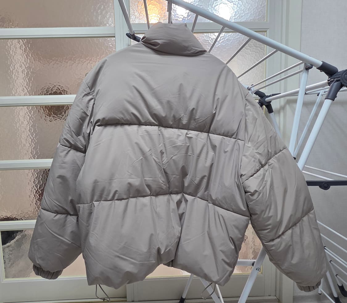 무탠다드 푸퍼 숏패딩 베이지 상품이미지2
