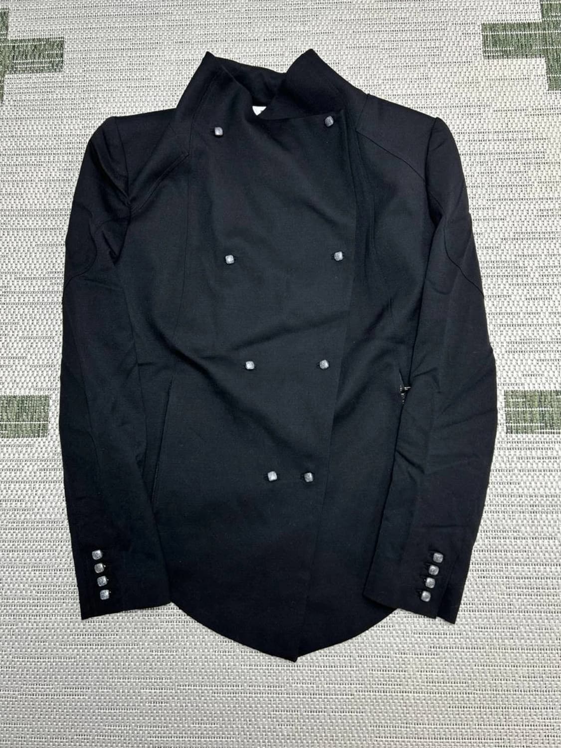 헬무트 랭 블랙 울 하이넥 더블 브레스티드 크롭 재킷 상품이미지1