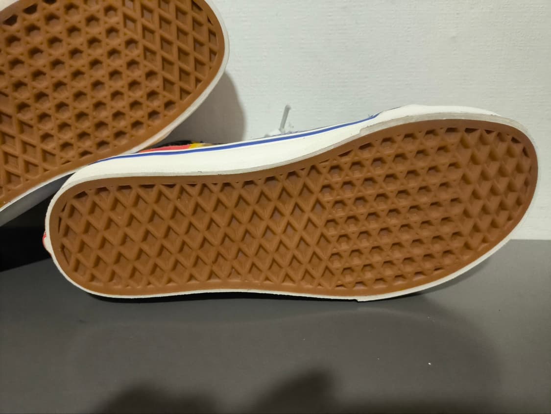 245mm 반스 x 카카오프렌즈 스니커즈 상품이미지8