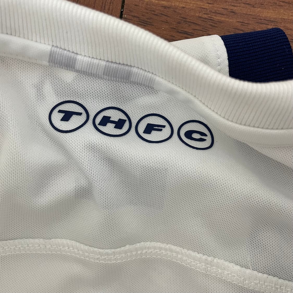 토트넘 손흥민 마킹 유니폼 상품이미지3