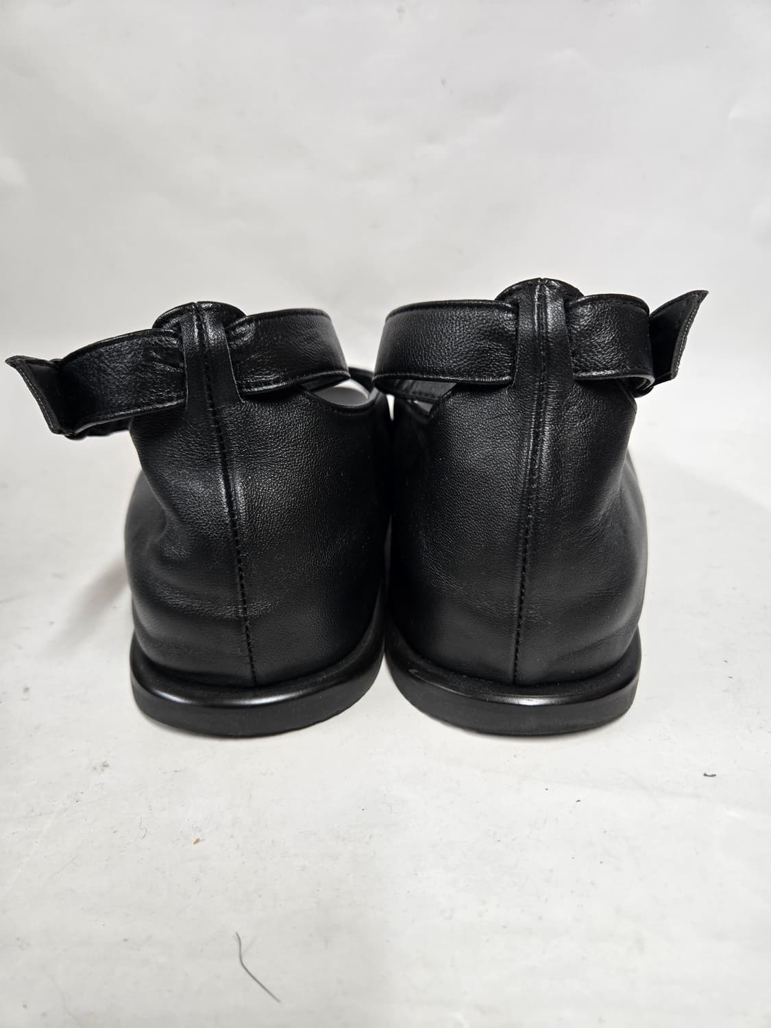 디자이너  브랜드 레프트라이트 플랫폼 스트랩샌들 245mm  상품이미지4