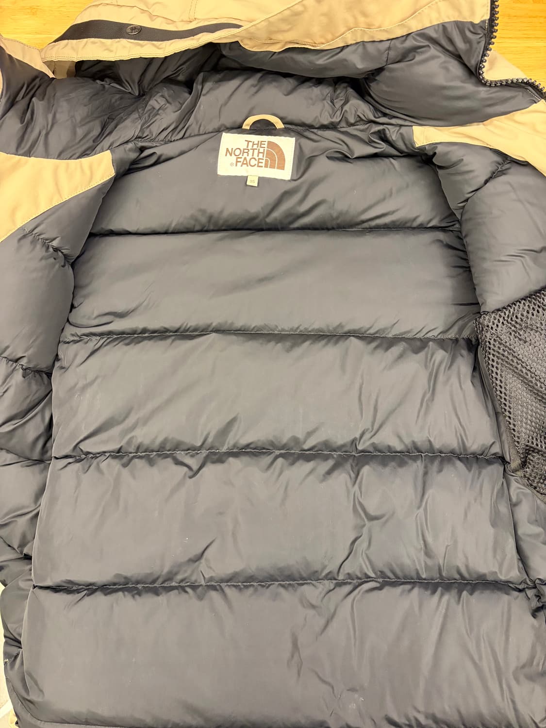 [95] 노스페이스 베이지색 패딩 상품이미지8