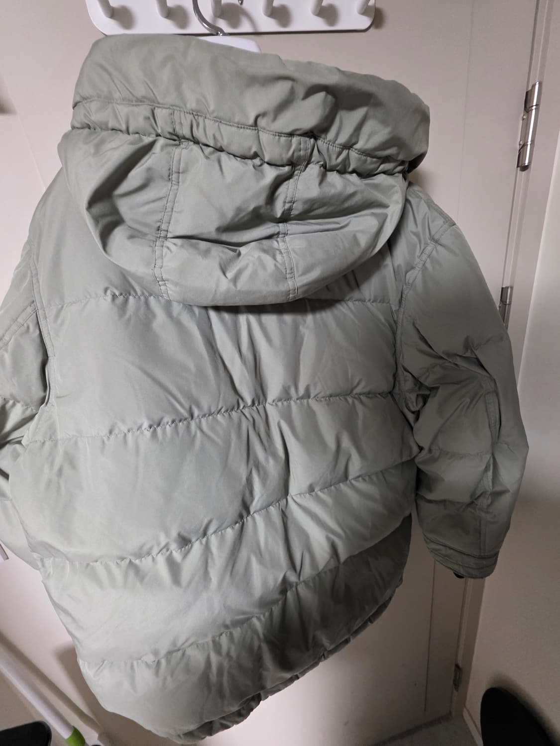 이스트로그 유틸리티 패딩  상품이미지2