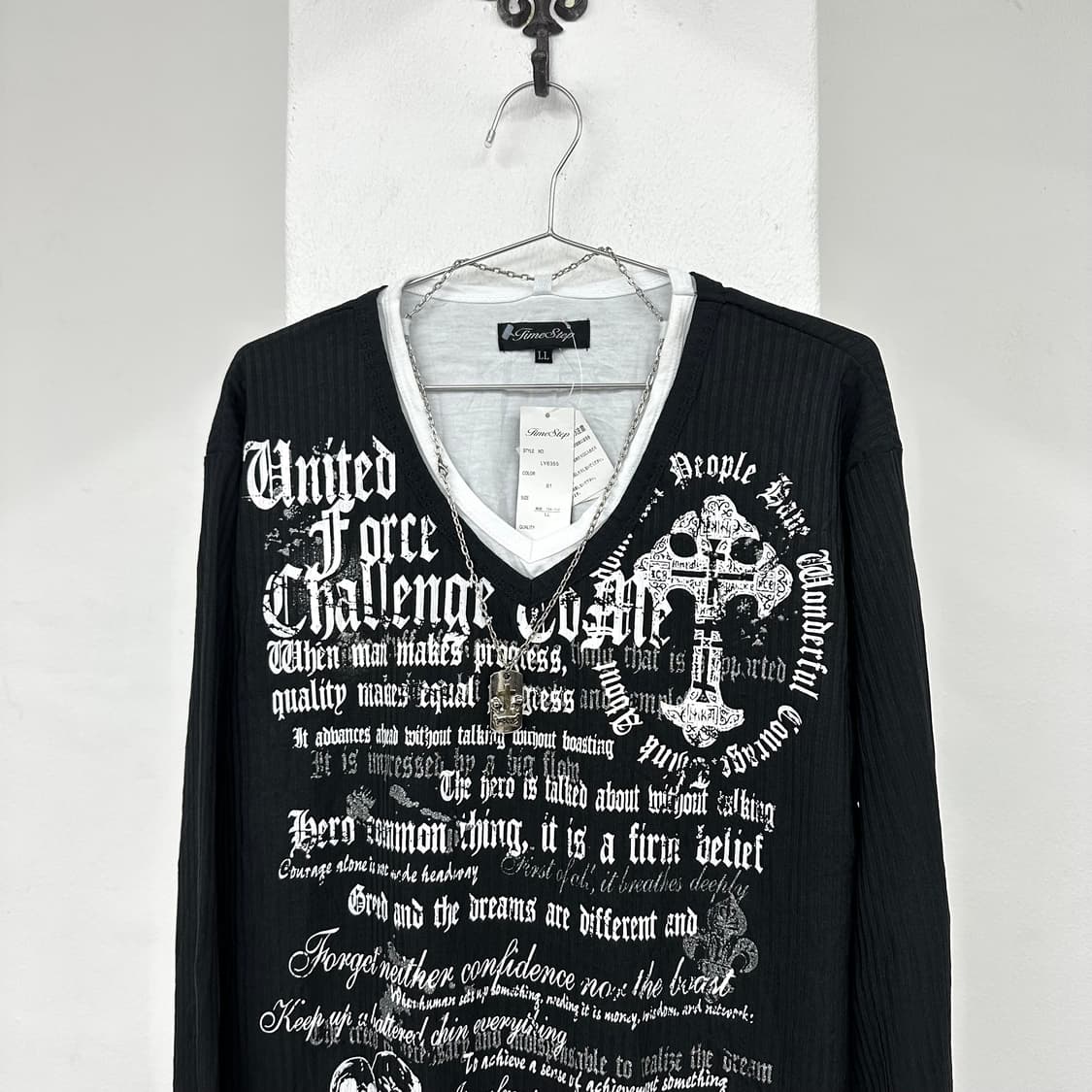 Punk lettering necklace long sleeve 상품이미지4
