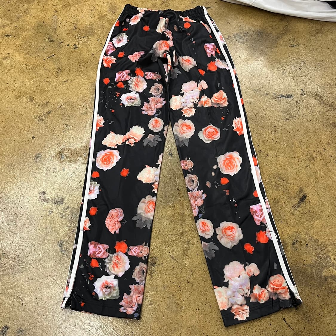 [정품/36] 아디다스 블랙 플라워 트랙 팬츠 b18 상품이미지3