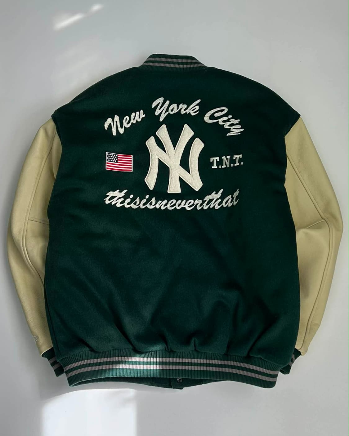 [XL] 디스이즈네버뎃 x 뉴에라 NY 가죽 바시티 자켓 상품이미지3