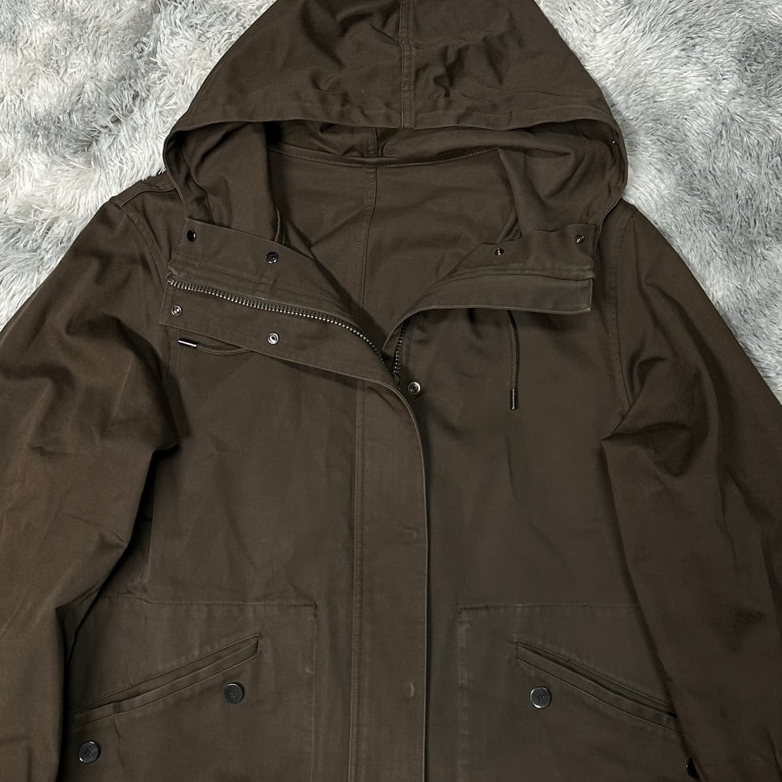 띠어리 매장판 브라은 야상 L 상품이미지2