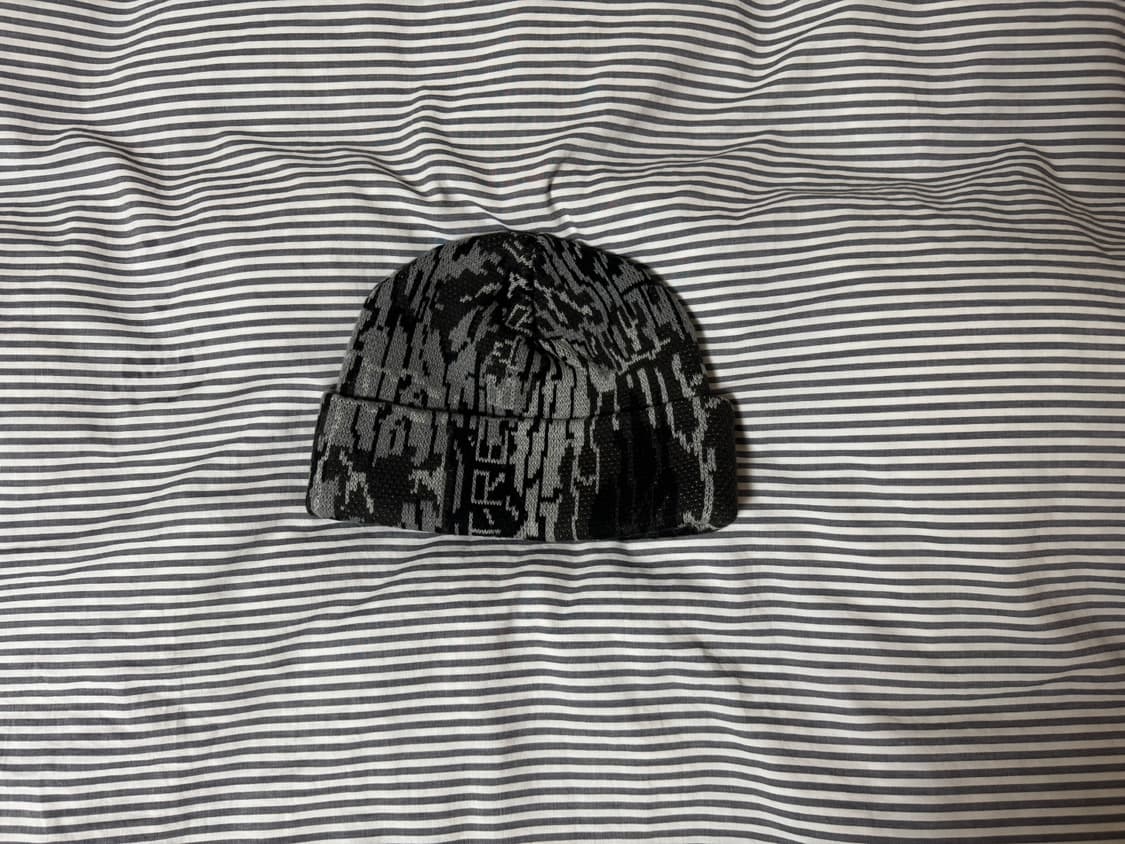 슈프림 트레바크 카모 비니 상품이미지1