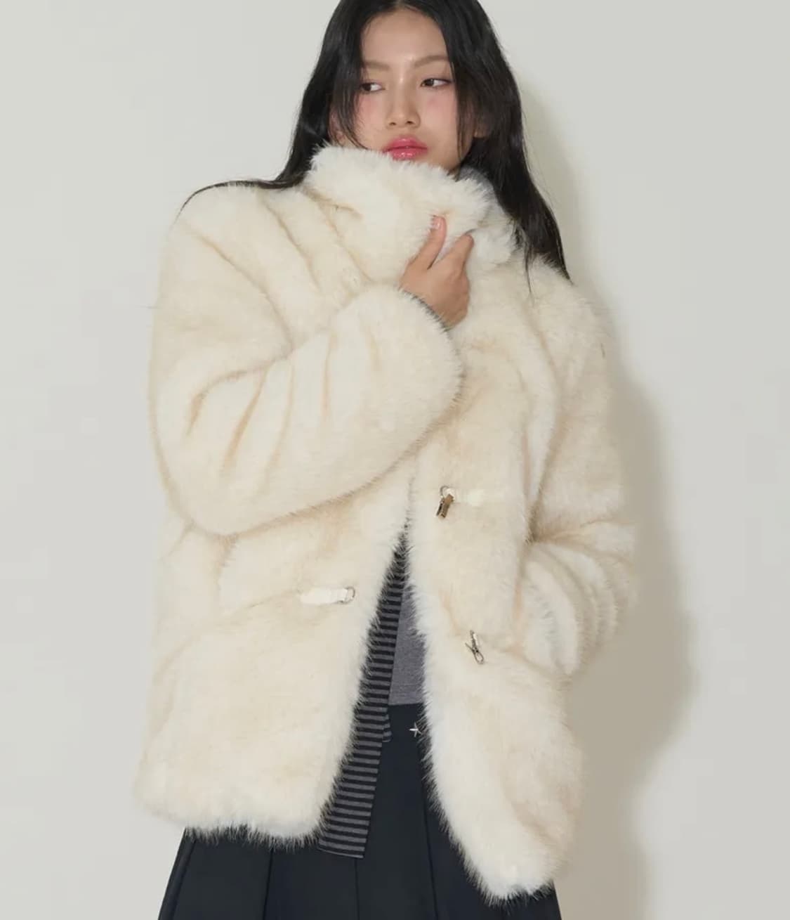 일리고 시어링 퍼 자켓 아이보리 새상품 상품이미지2