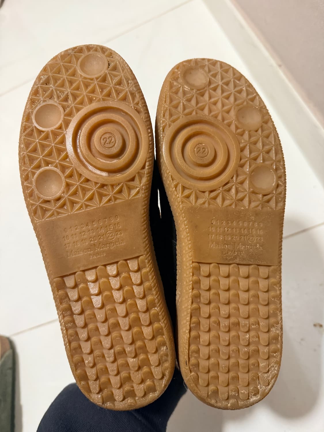 메종 마르지엘라 독일군 스니커즈 올블랙 상품이미지3