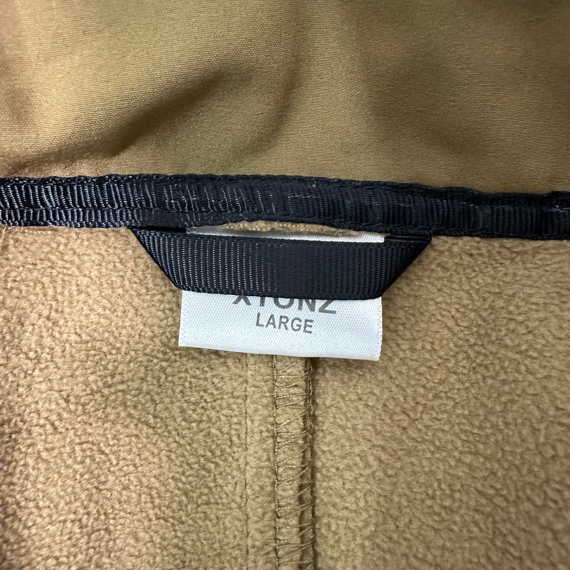 엑스톤즈 카키색 후드 드라이라이드 소프트쉘 리콘 투웨이 자켓 상품이미지3