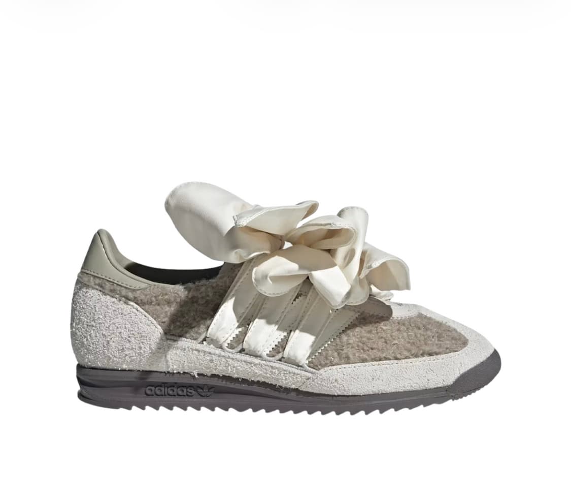 아디다스 x 캐롤라인 후 SL 72 OG 그레이 240사이즈 판매해요 상품이미지1