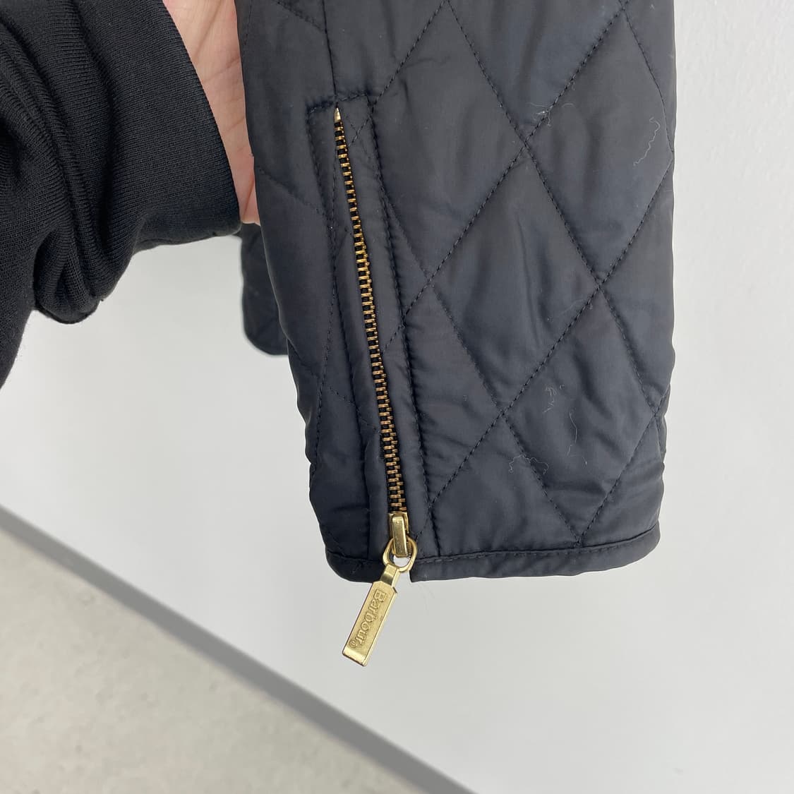 W 바버 퀼팅 인터네셔널 자켓 블랙 벨트 여성 상품이미지8