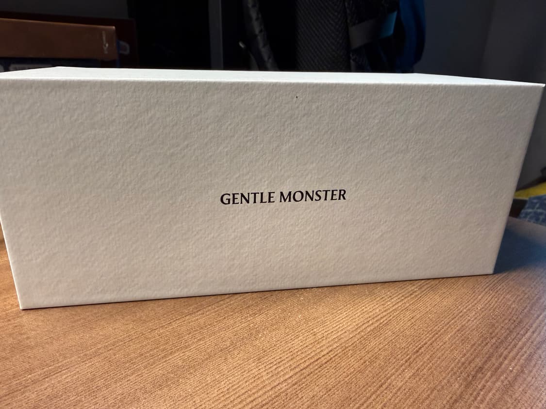 젠틀몬스터 EDDY A-01 상품이미지1