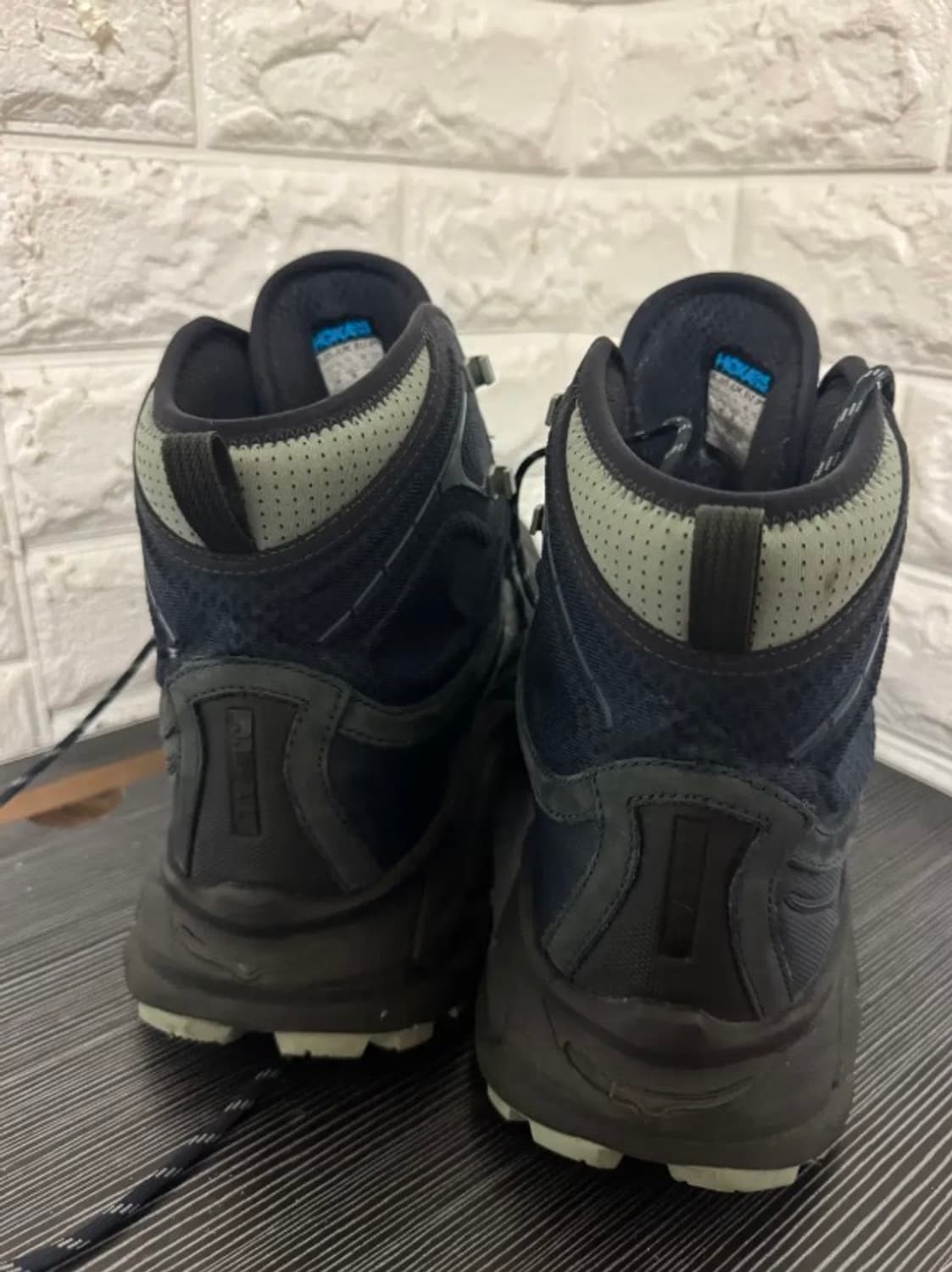 [295] 호카 x J.L-A.L 토르 울트라 하이 블루베리 제이다이트 상품이미지3