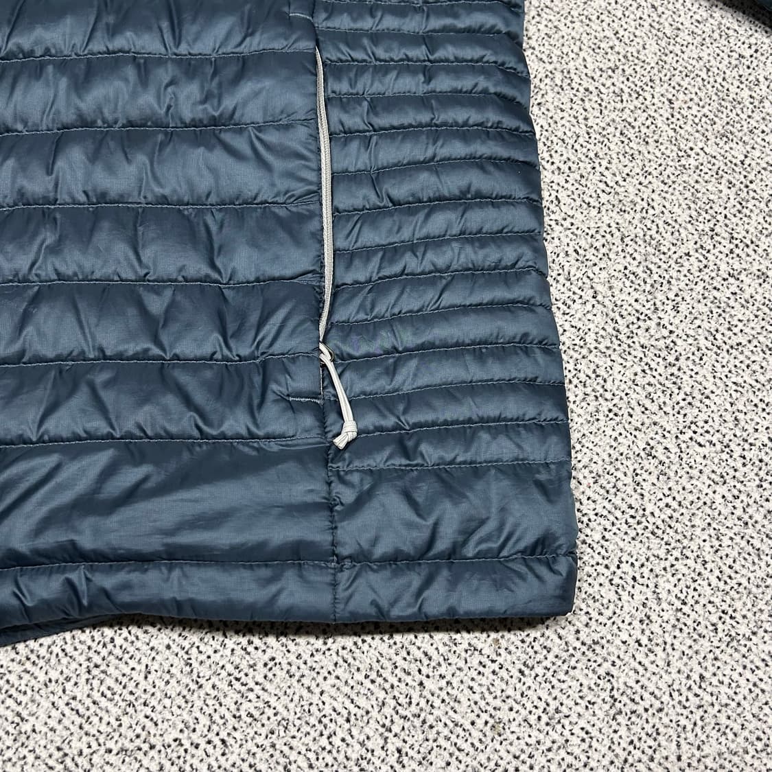 노스페이스 경량패딩 상품이미지4