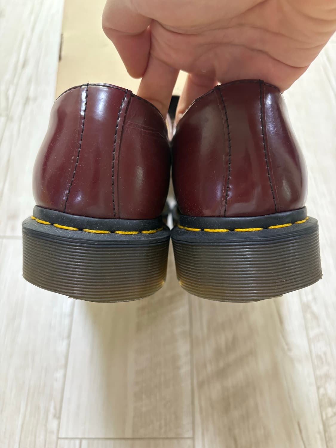 닥터마틴 1461 3홀 체리레드 270 상품이미지5