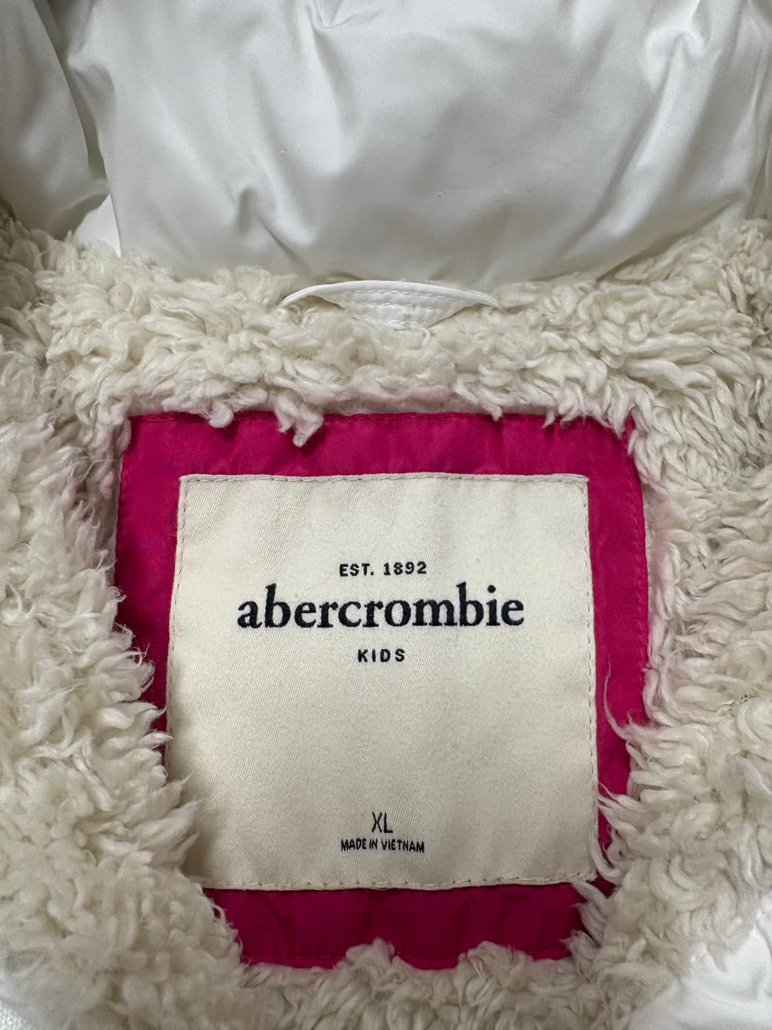 아베크롬비 울프죠 패딩 화이트 상품이미지2