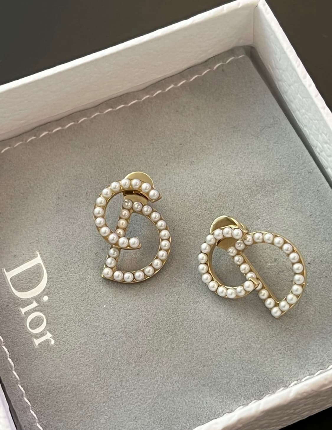 디올 진주 이어링 상품이미지1