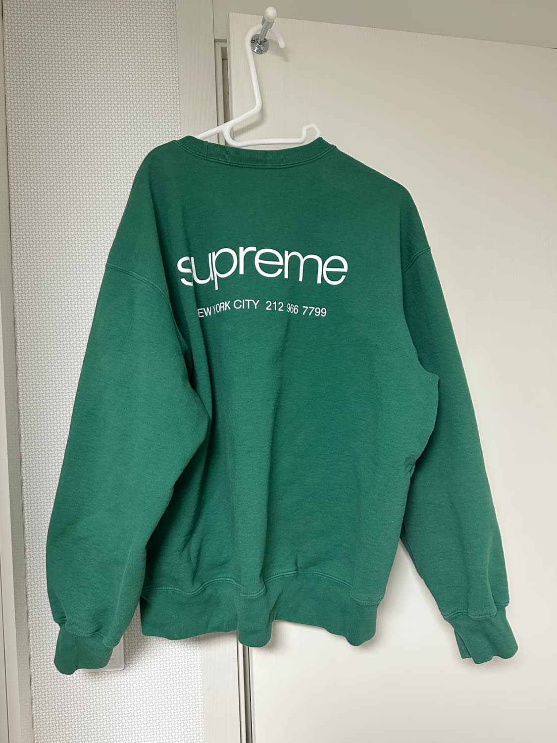 슈프림 맨투맨 L사이즈 NYC 크루넥 23fw 상품이미지2