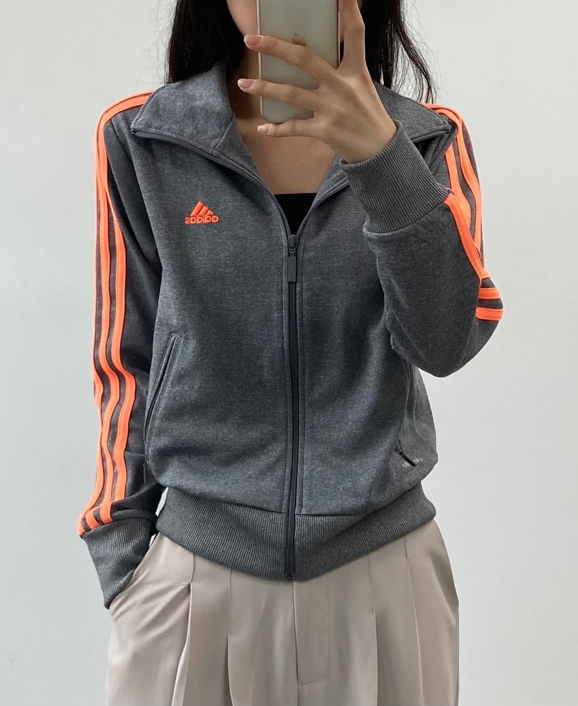 아디다스 트랙탑 상품이미지1