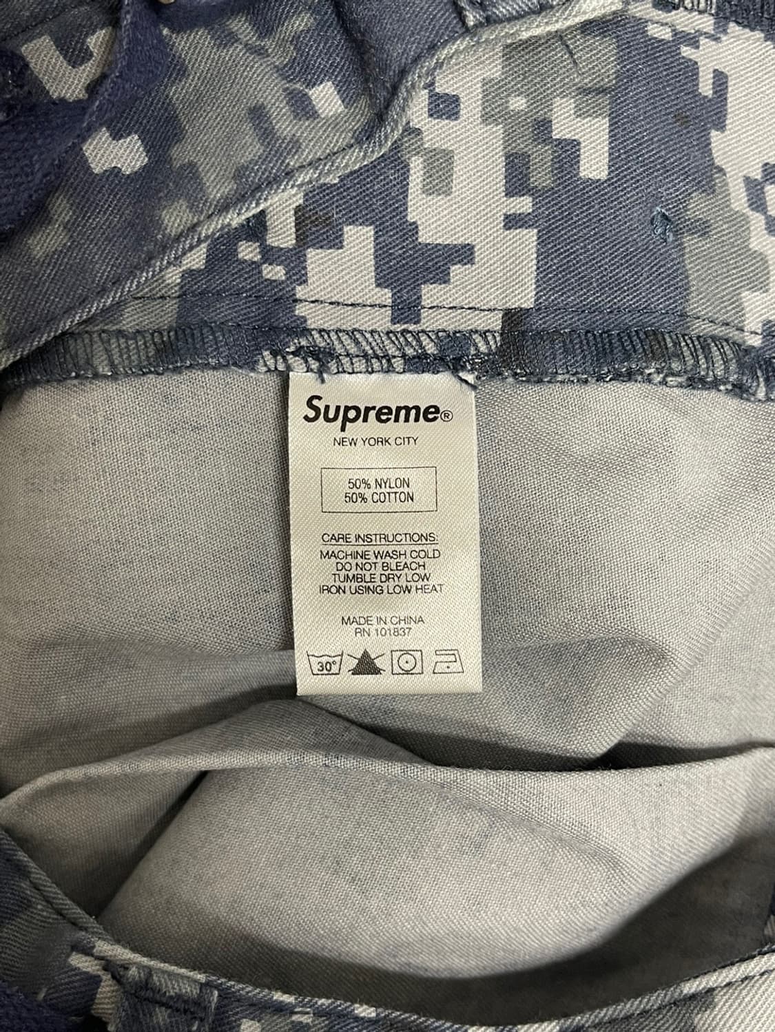 슈프림 디지털 카모 팬츠 30 상품이미지4