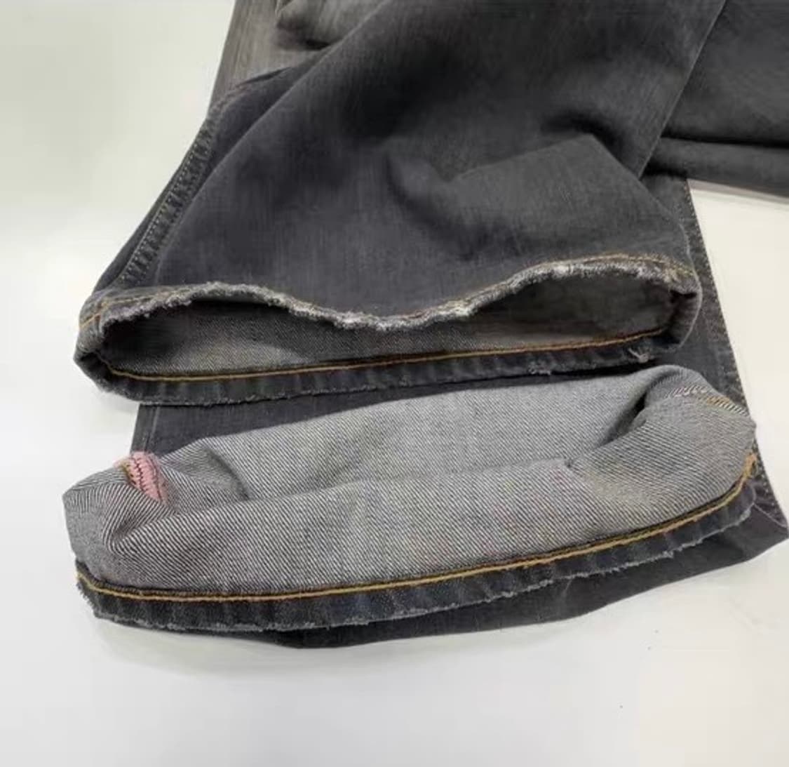 아크네 스튜디오 2021 트리필카 블랙 26/30 상품이미지2