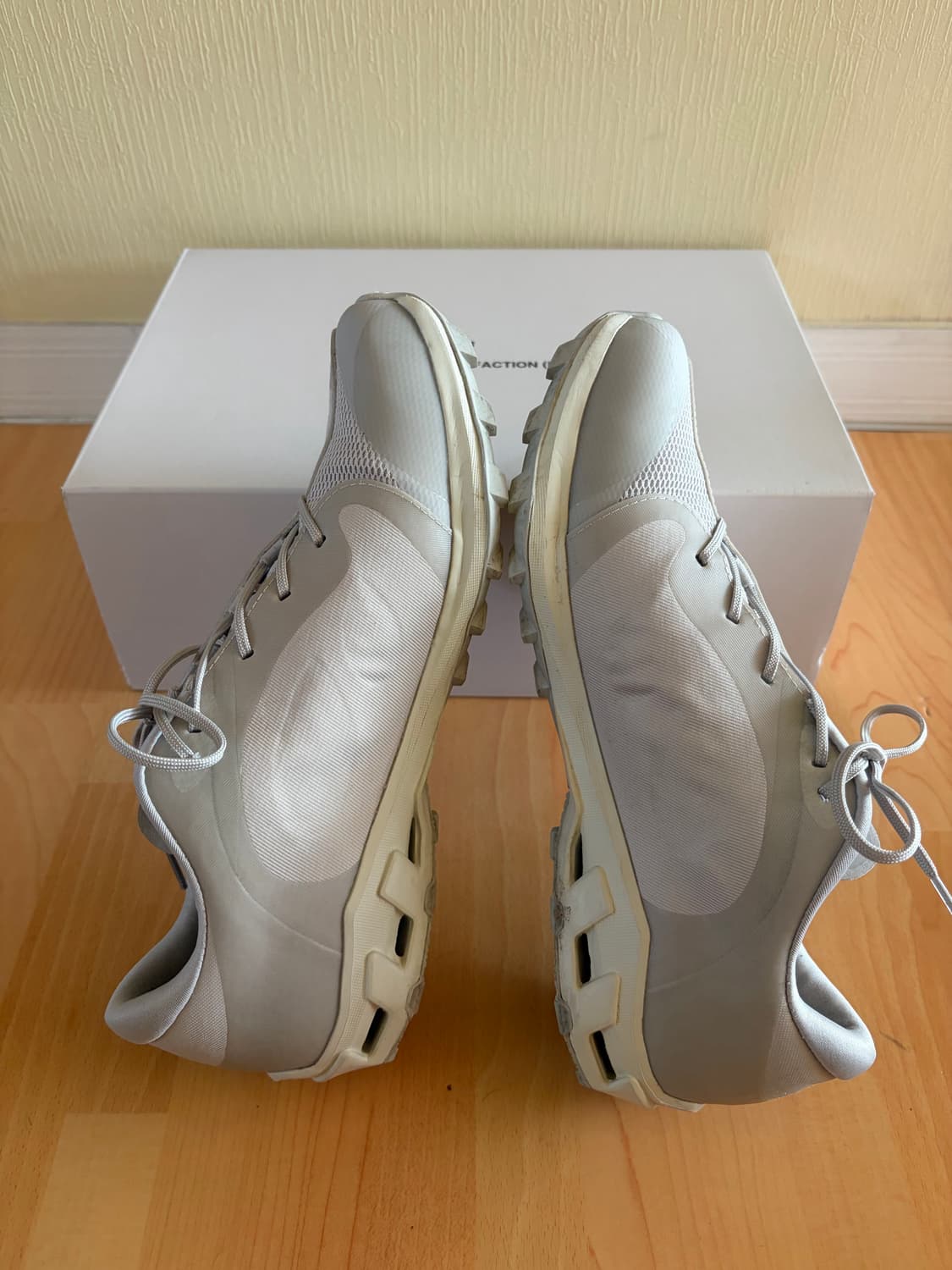 [W270] 파프 온 러닝 클라우드 벤처 피크 아이스 문 상품이미지3