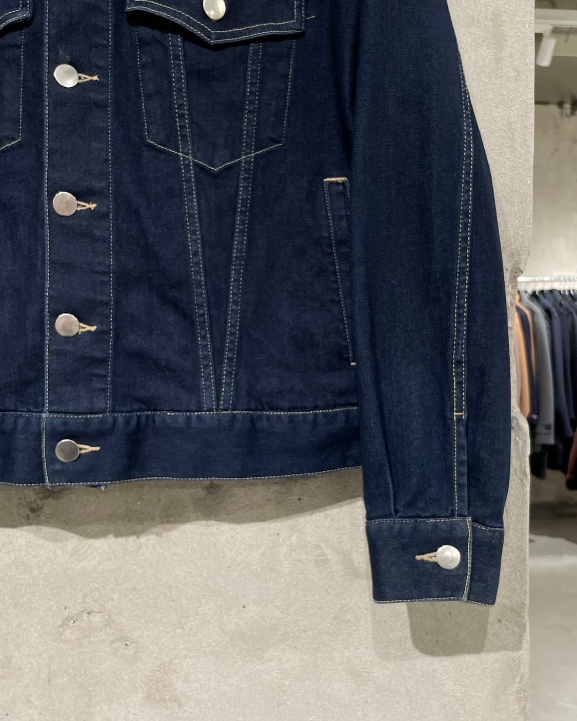 나노 유니버스 진청 논 카라 크롭 데님 자켓 상품이미지6