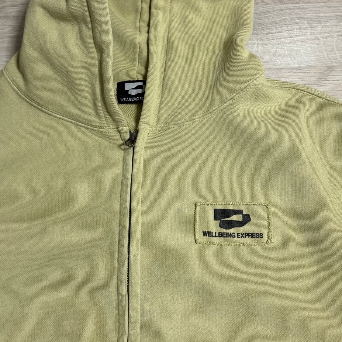 웰빙익스프레스 후드집업 Logo Patch Zip Up 상품이미지4