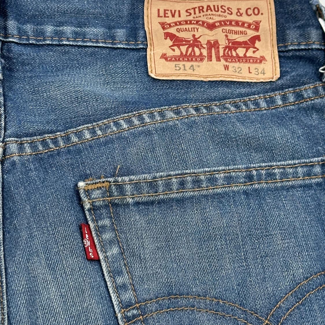 32 리바이스 514 세미 와이드핏 클래식 데님팬츠 상품이미지6