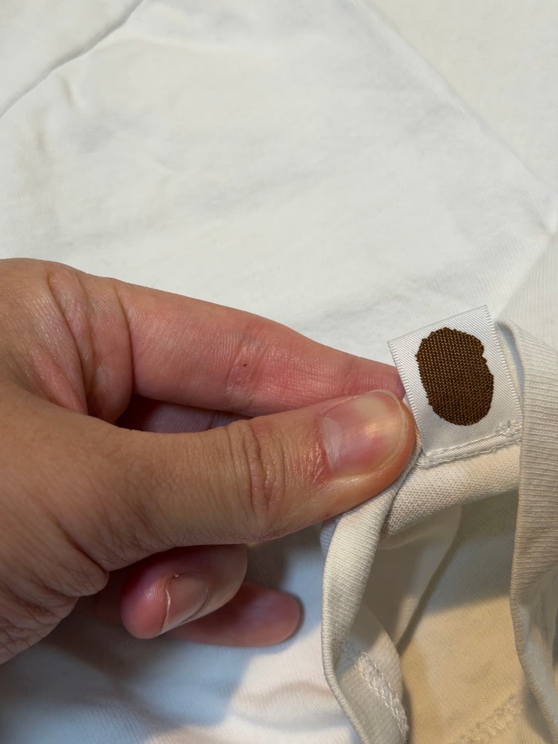 베이프 원포인트 사루 패치 티셔츠 화이트 상품이미지3