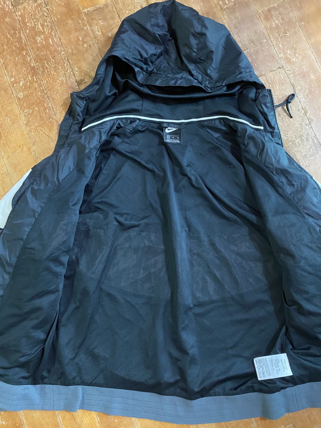 나이키 바람막이 XL 상품이미지4